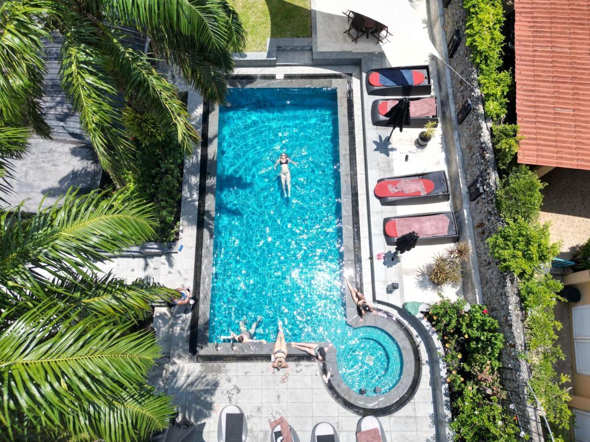 Baan Heaven / Patong Beach Pool Villa Sleeps Up To 15 외부 사진