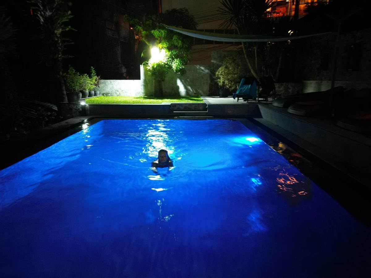 Baan Heaven / Patong Beach Pool Villa Sleeps Up To 15 외부 사진